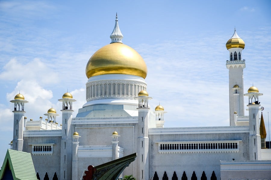 Sultan Omar Ali Saifuddien Mosque in Brunei