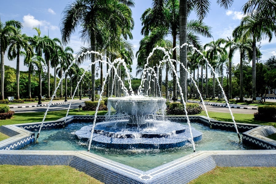 Water fountain near the Jame'Asr Hassanil Bolkiah mosque in Brunei