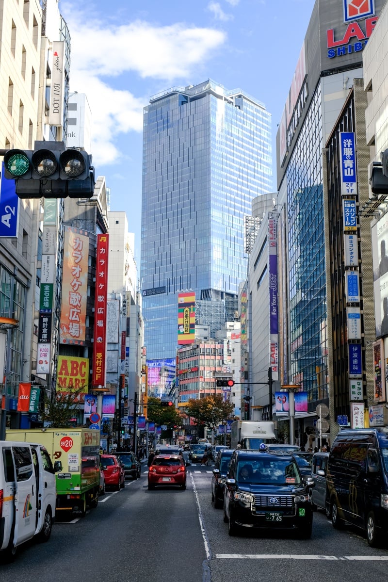 Tokyo Pictures shibuya city streets