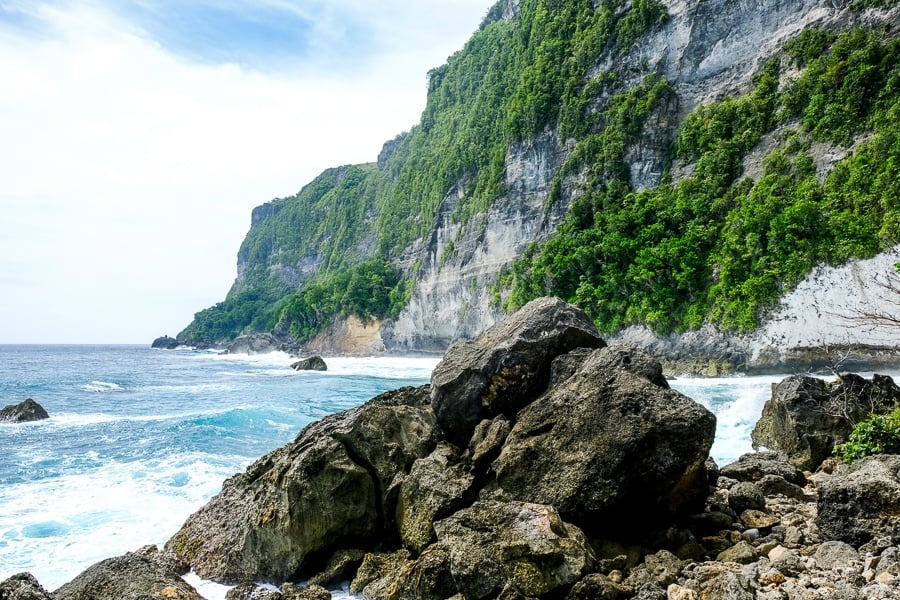 Batu Siha Beach cliffs in Nusa Penida Bali