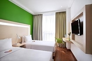 MaxOneHotels