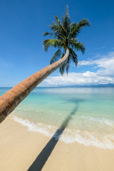 Pulau Karang Barus Sumatra Indonesia Island Beach