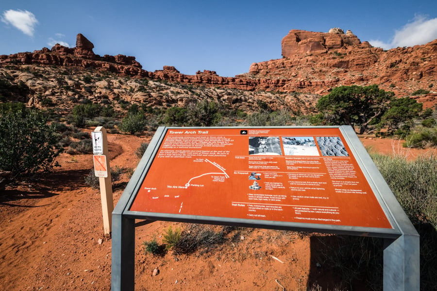 Tower Arch Trailhead Sign