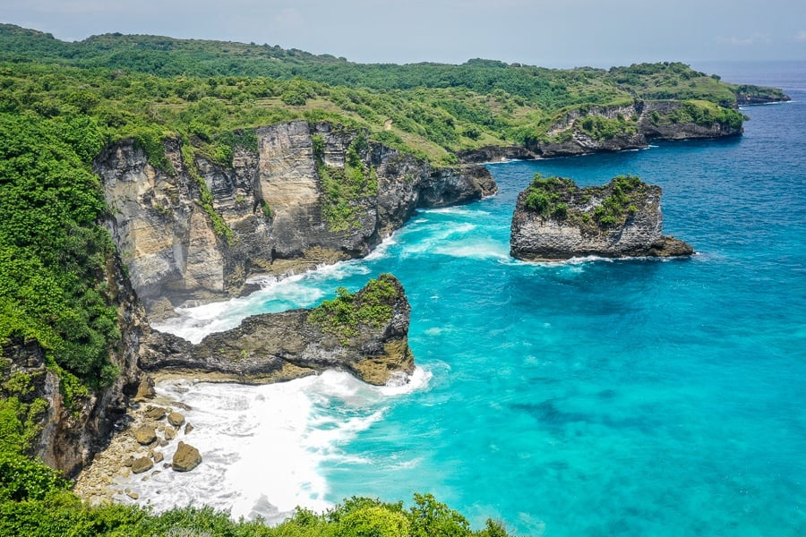 Korawa Beach viewpoint in Nusa Penida, Bali