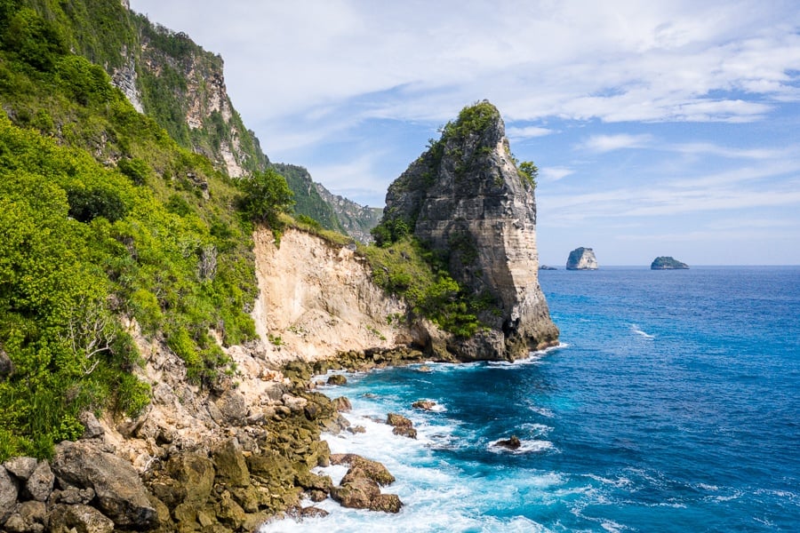 Batu Siha Beach cliffs and rocks in Nusa Penida, Bali