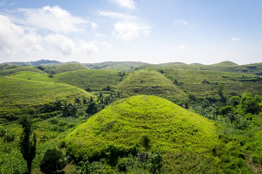 Green Teletubbies Hill in Nusa Penida, Bali