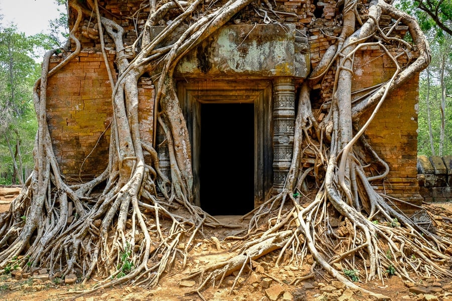 Prasat Pram temple doorway at the Angkor Wat in Cambodia