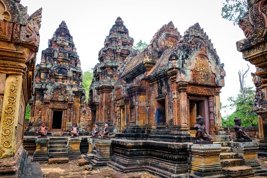 Banteay Srei temple