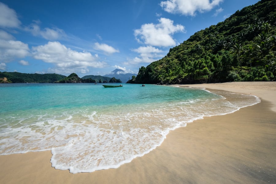 Pulau Mahoro Island Siau Indonesia