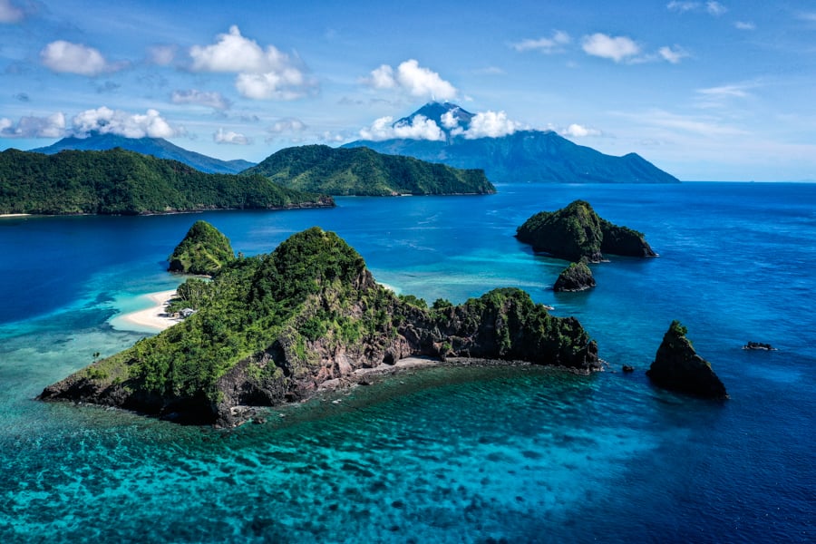 Pulau Mahoro Island Siau Indonesia Drone